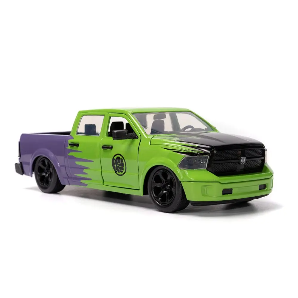 Marvel Hollywood Rides Diecast Model 1/24 2014 Ram 1500 with Hulk figura termékfotó