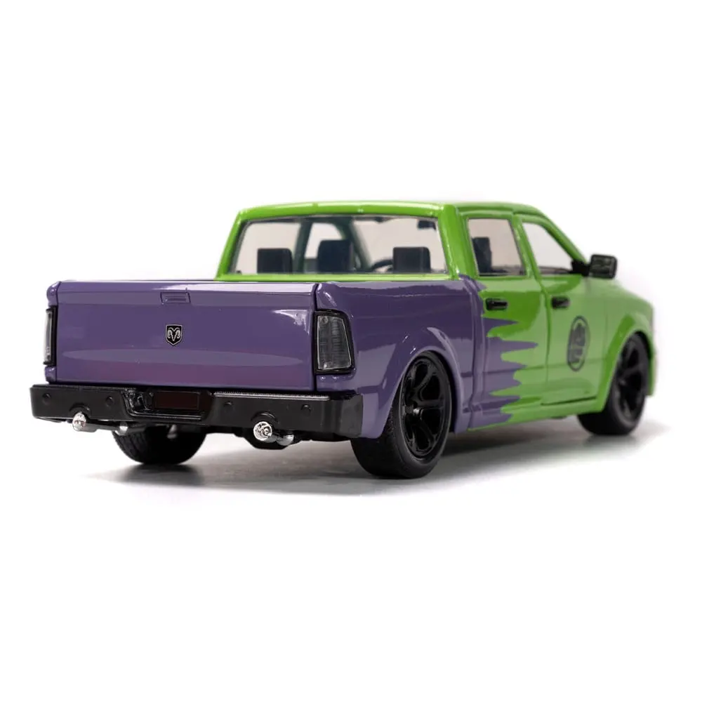 Marvel Hollywood Rides Diecast Model 1/24 2014 Ram 1500 with Hulk figura termékfotó