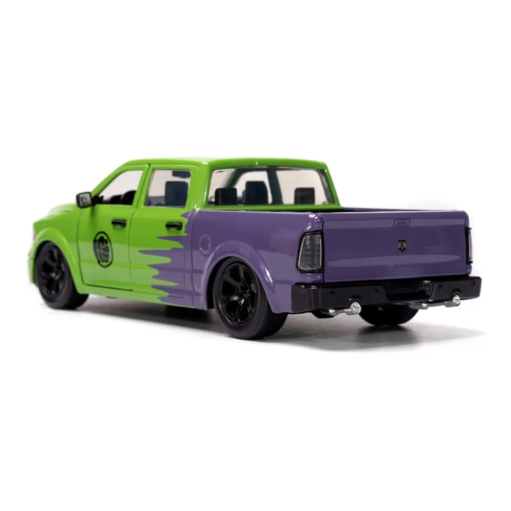 Marvel Hollywood Rides Diecast Model 1/24 2014 Ram 1500 with Hulk figura termékfotó