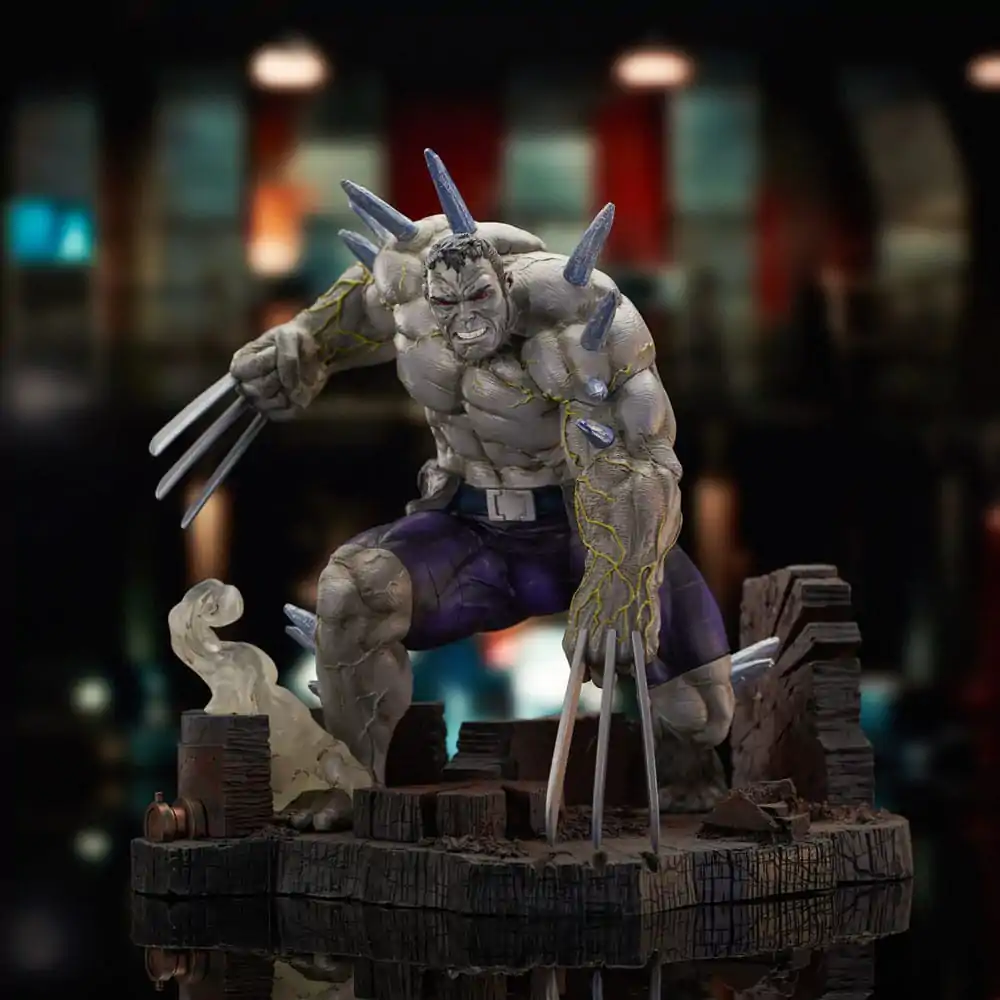 Marvel Premier Collection Weapon Hulk szobor figura 28 cm termékfotó