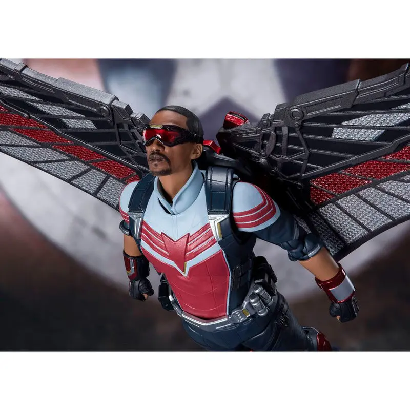 Marvel The Falcon and the Winter Soldier Falcon figura 15cm termékfotó