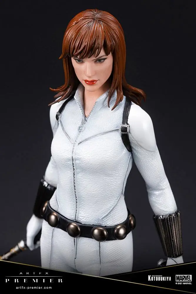 Marvel Universe ARTFX Premier 1/10 Black Widow White Costume Limitált kiadás PVC szobor figura 21 cm termékfotó