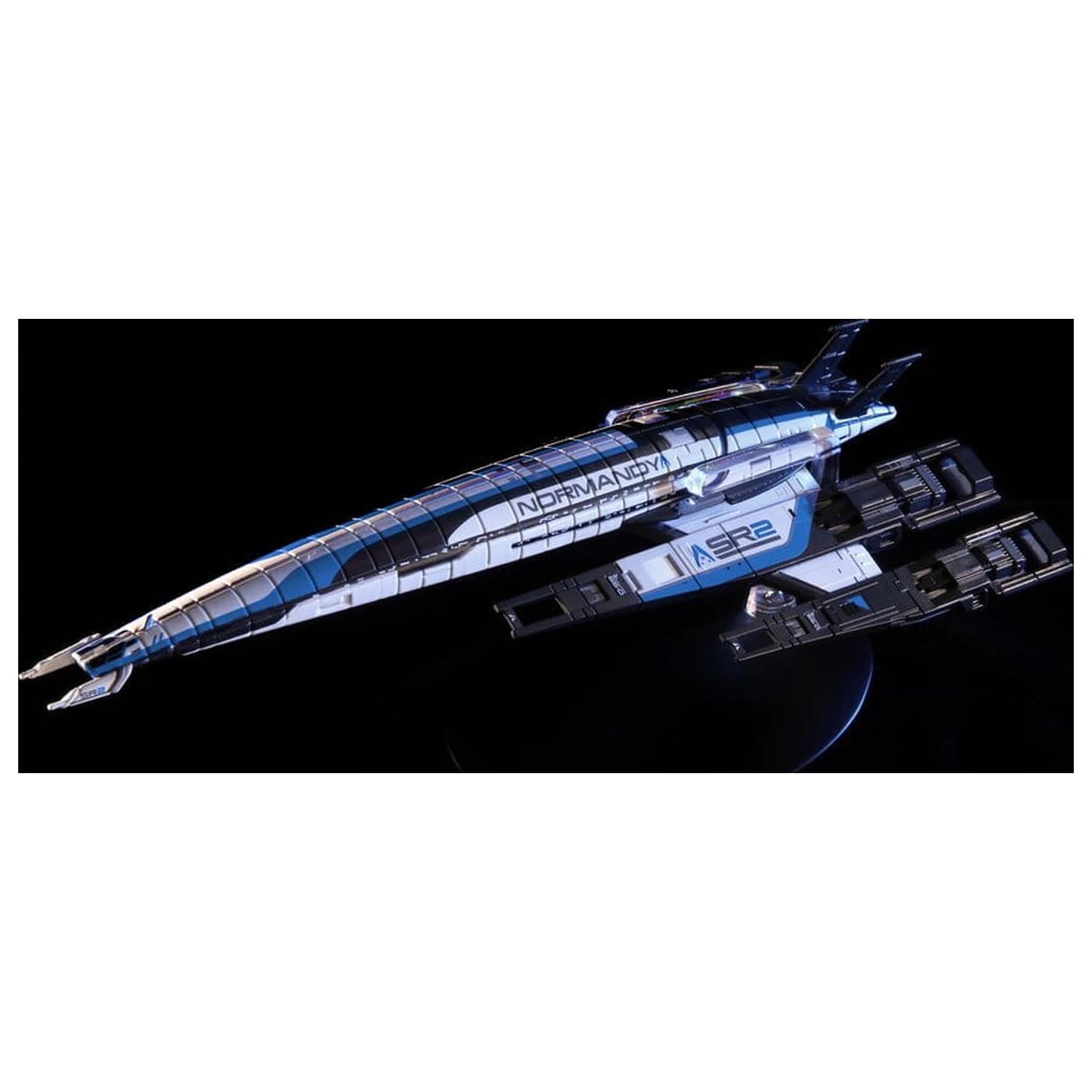 Mass Effect Die-Cast Normandy SR-2 figura 22 cm  termékfotó
