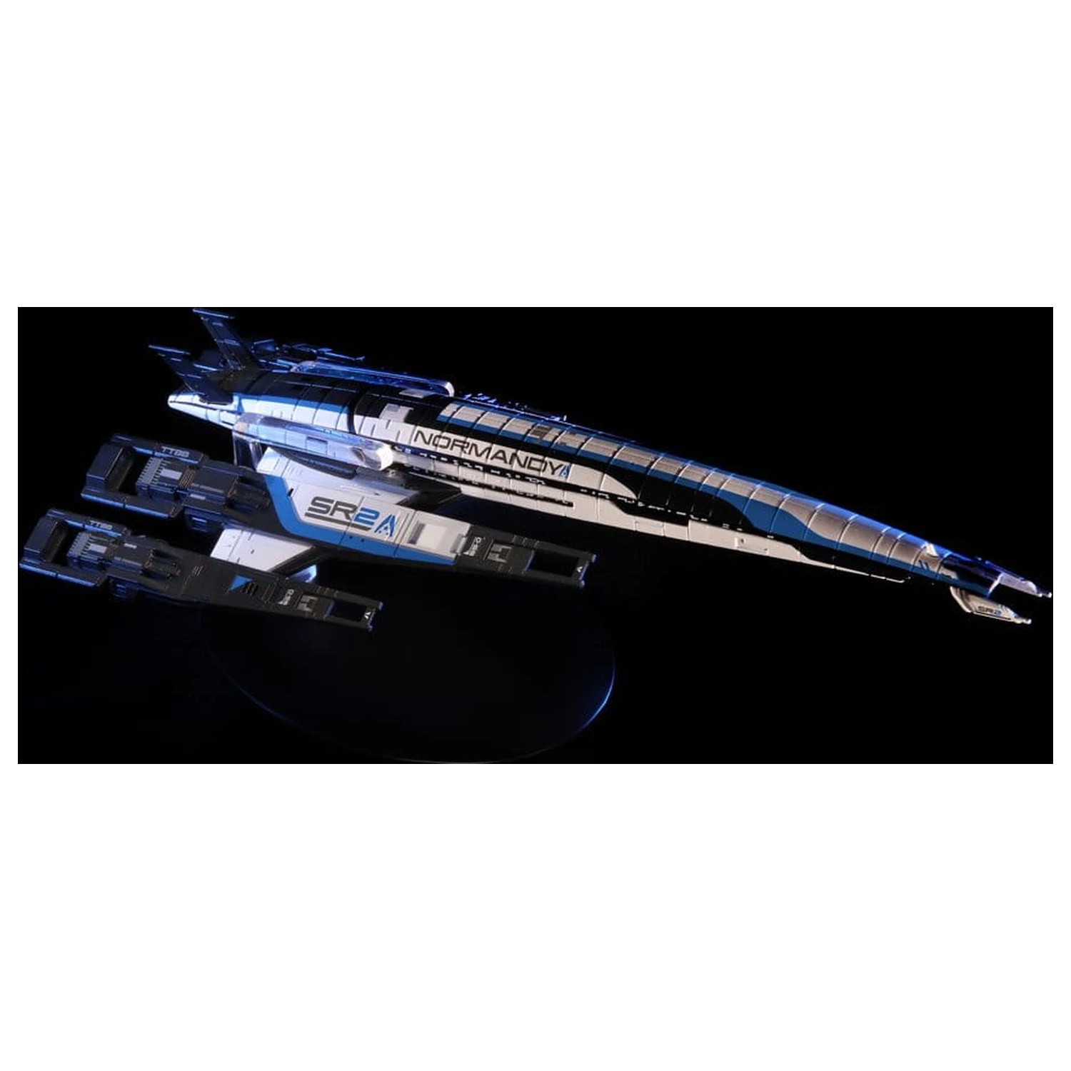 Mass Effect Die-Cast Normandy SR-2 figura 22 cm  termékfotó