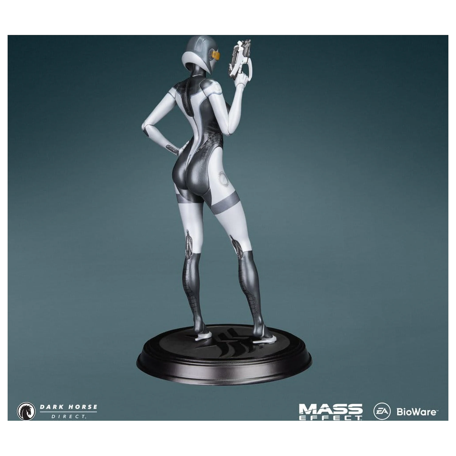 Mass Effect EDI PVC figura 22 cm termékfotó