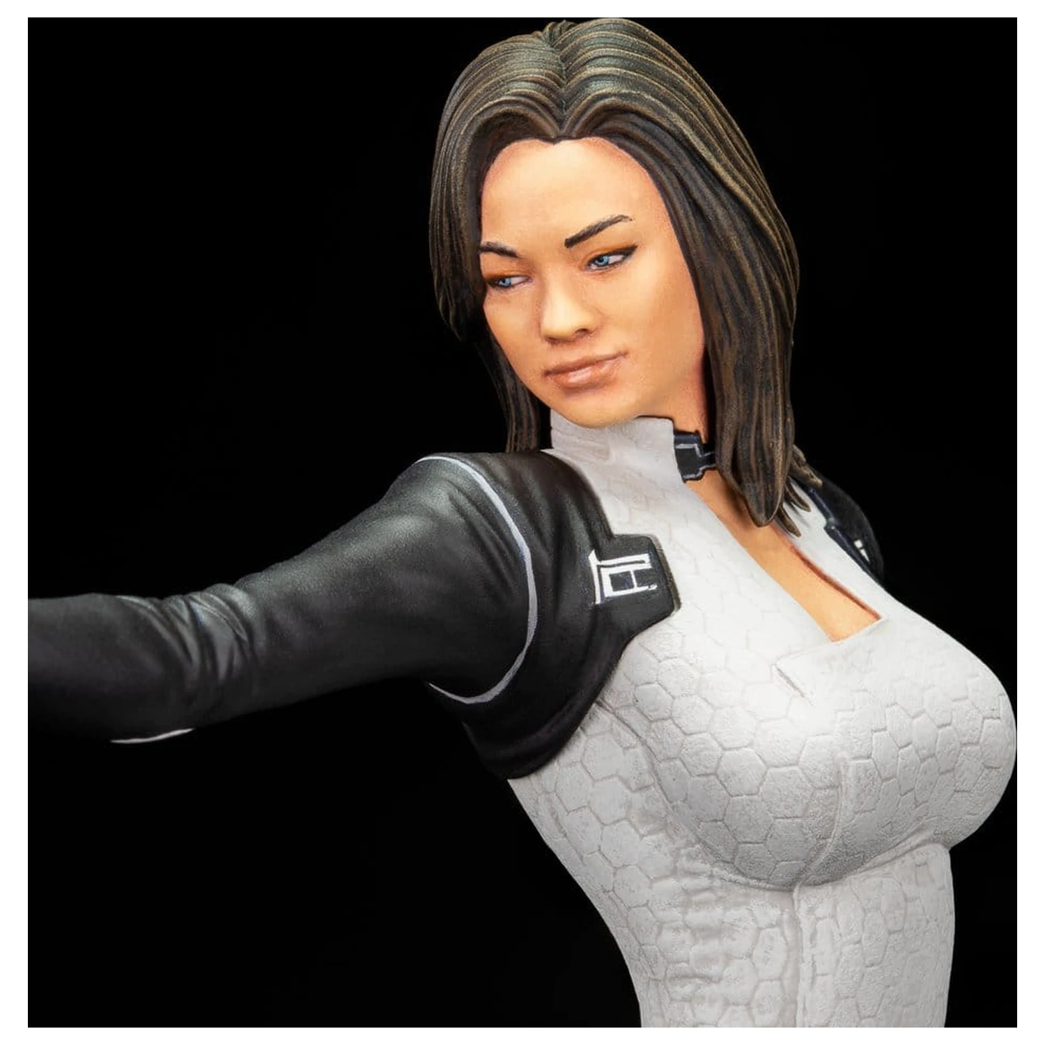 Mass Effect PVC figura Miranda Lawson 22 cm termékfotó