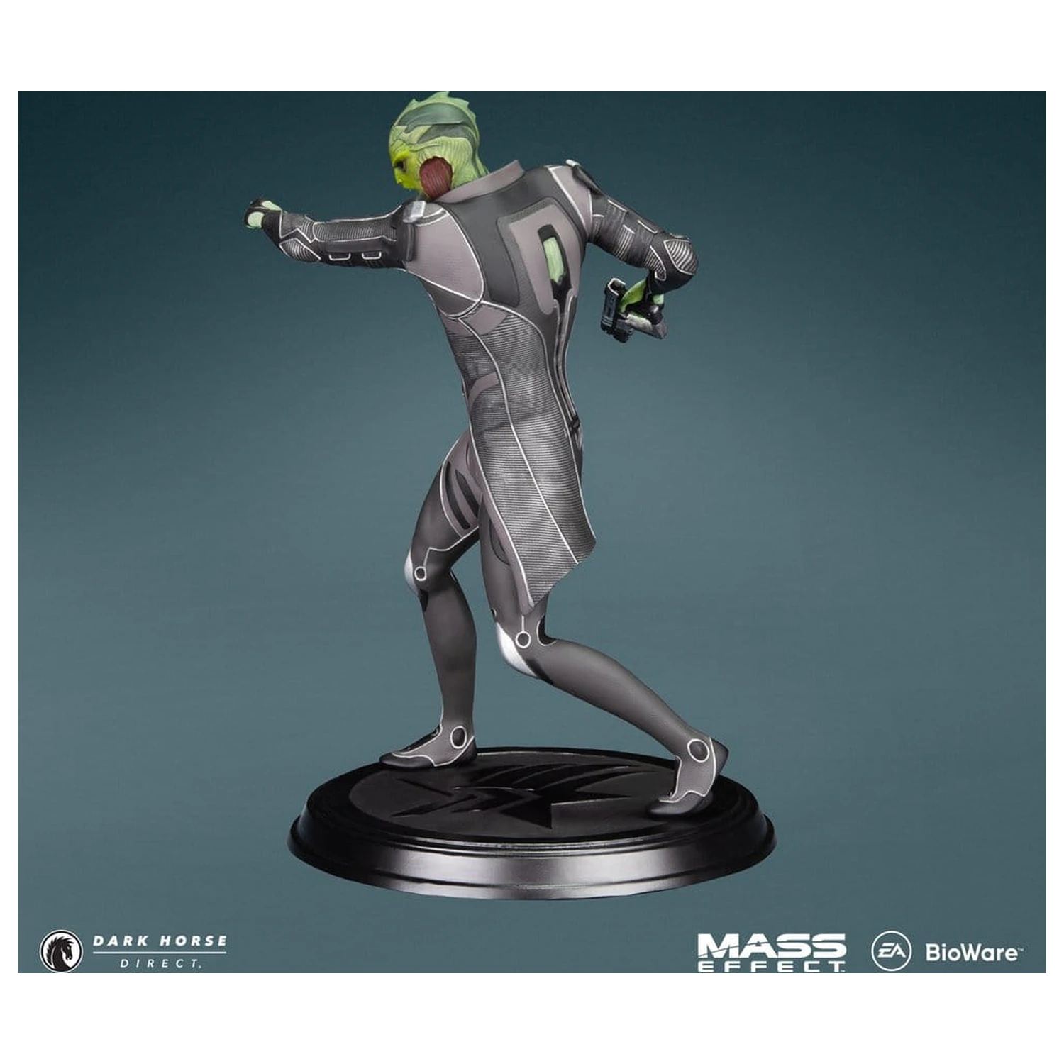 Mass Effect Thane Krios PVC figura 22 cm termékfotó