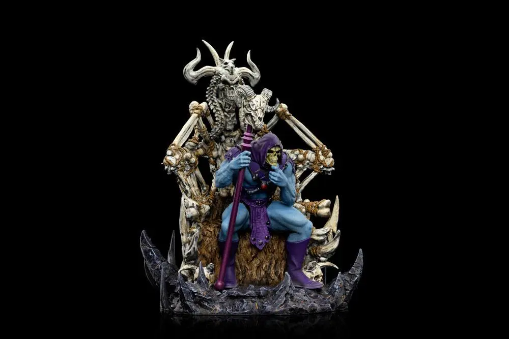 Masters of the Universe Art Scale Deluxe 1/10 Skeletor on Throne Deluxe szobor figura 29 cm termékfotó