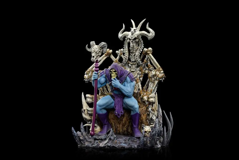 Masters of the Universe Art Scale Deluxe 1/10 Skeletor on Throne Deluxe szobor figura 29 cm termékfotó