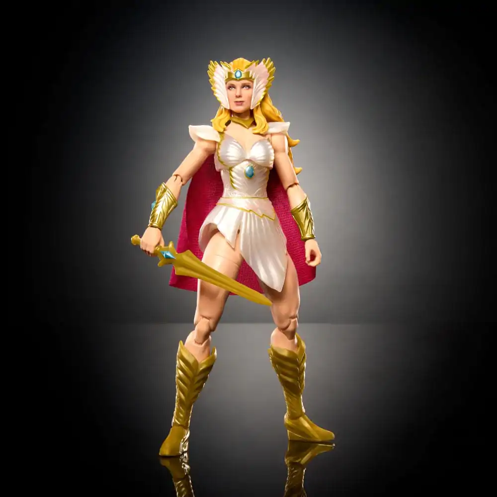 Masters of the Universe Core New Etheria She-Ra akciófigura 18 cm termékfotó
