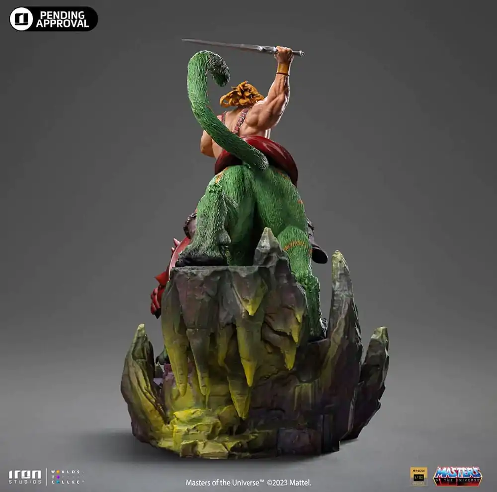 Masters of the Universe Deluxe Art Scale 1/10 He-man and Battle Cat szobor figura 31 cm termékfotó