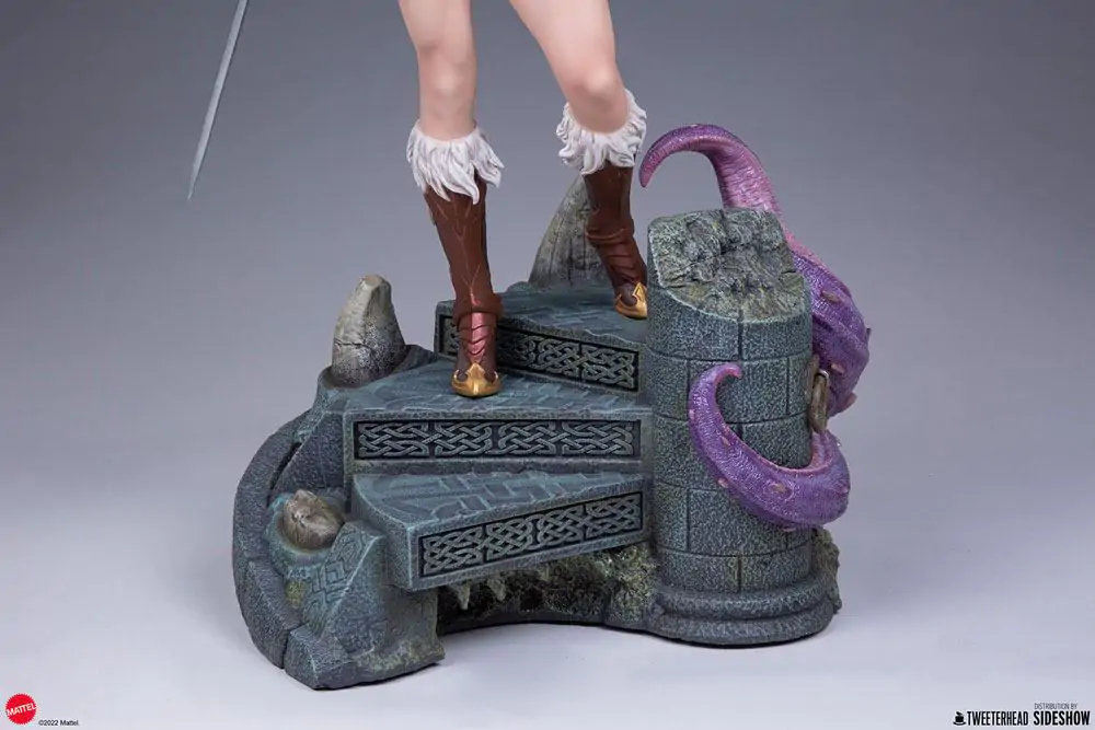 Masters of the Universe Legends Maquette 1/5 Teela (Variant) Legends szobor figura 47 cm termékfotó