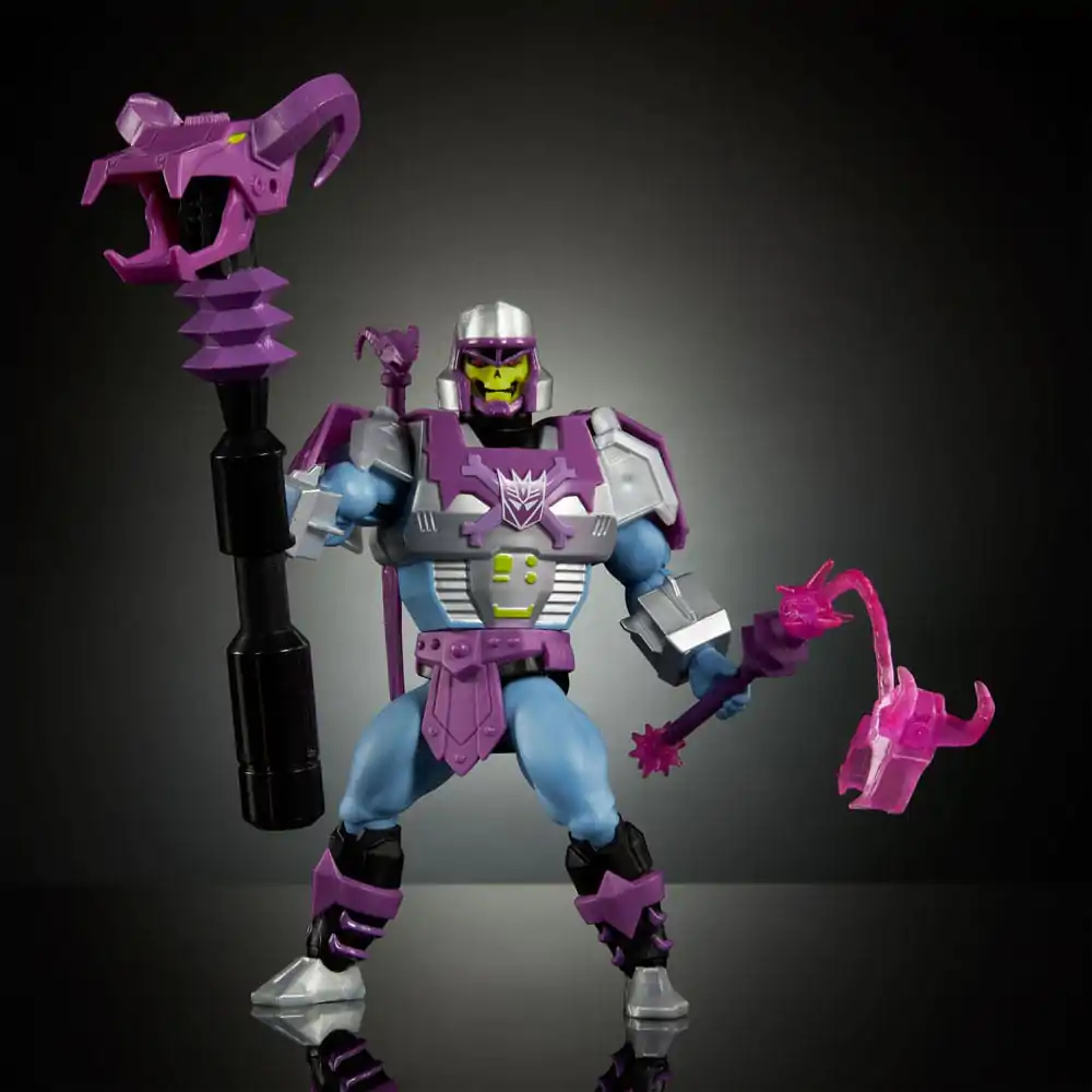 Masters of the Universe x Transformers Megatron Armor Skeletor  Exkluzív akciófigura 14 cm termékfotó