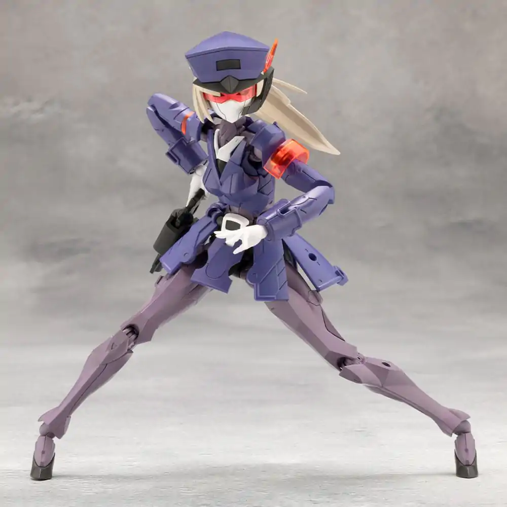 Megalomaria Unlimited Universe Valiant modell készlet 16 cm termékfotó