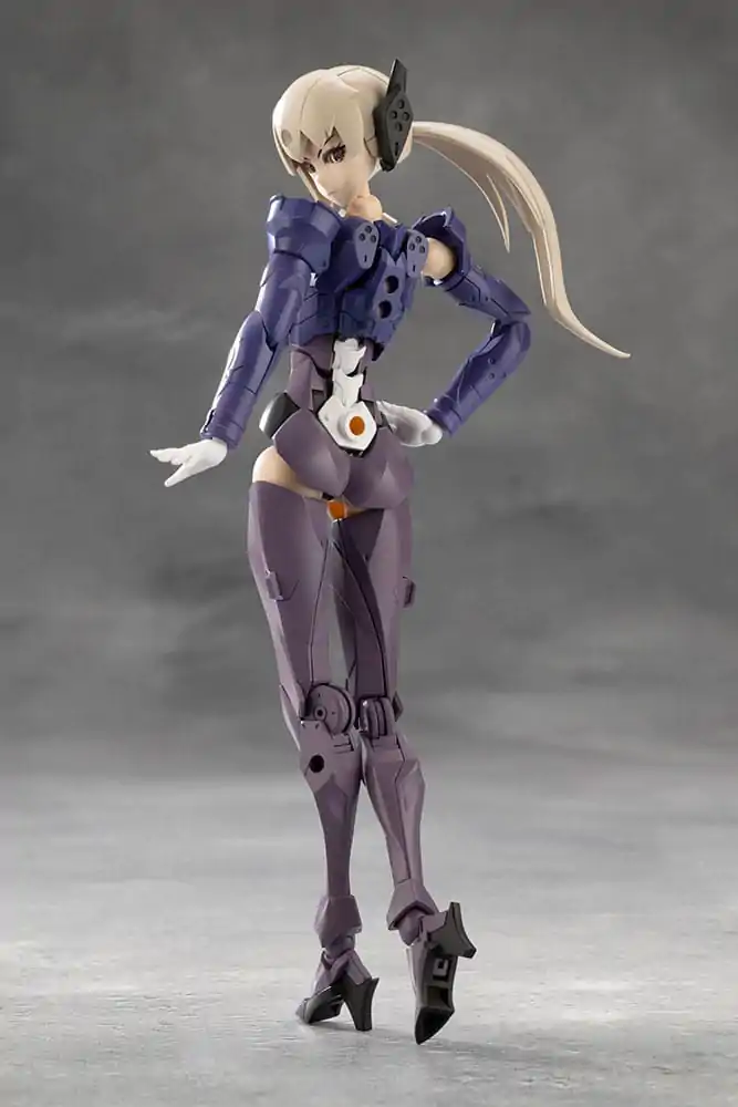 Megalomaria Unlimited Universe Valiant modell készlet 16 cm termékfotó