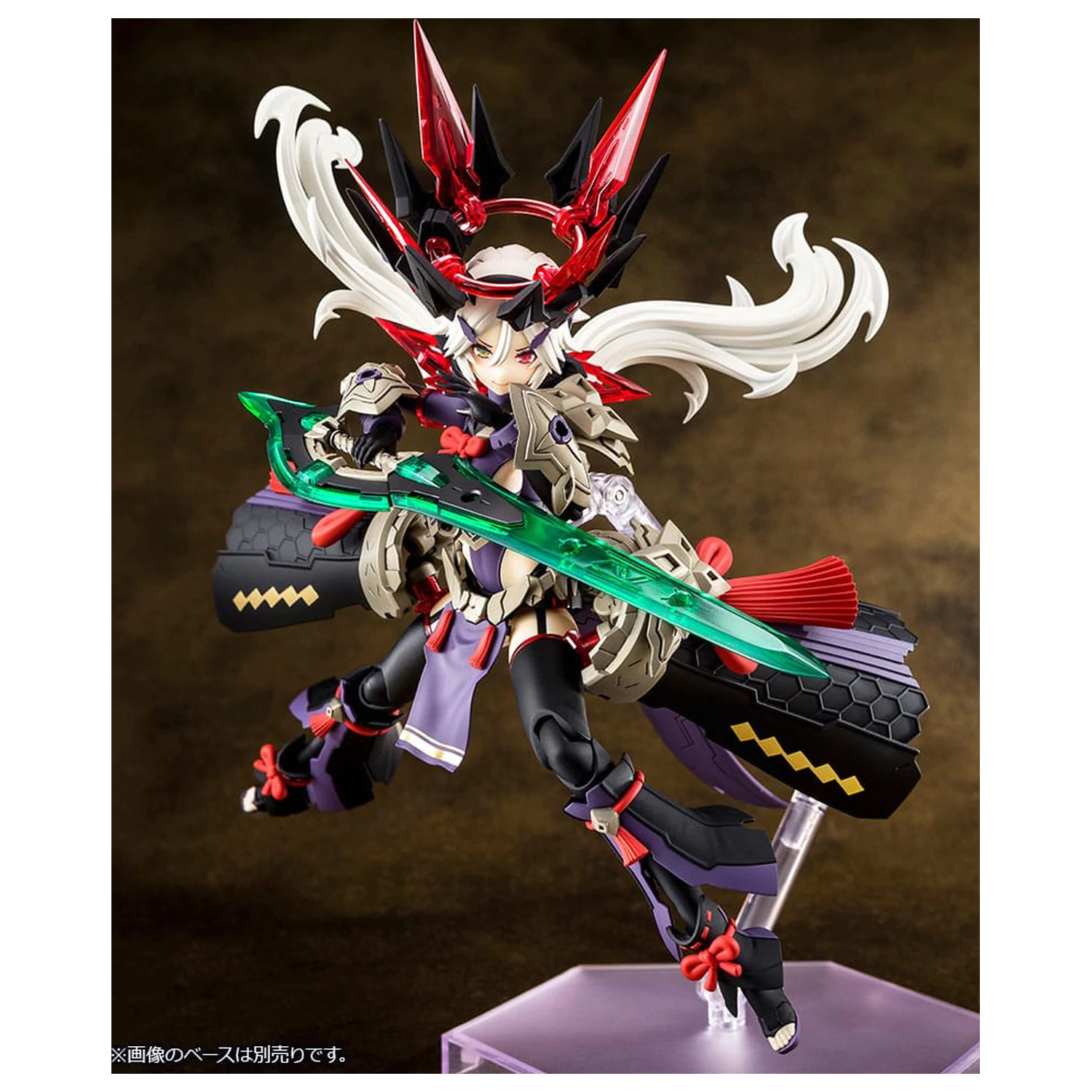 Megami Device 1/1 Auv Susanowo Regalia műanyag modell készlet 18 cm termékfotó