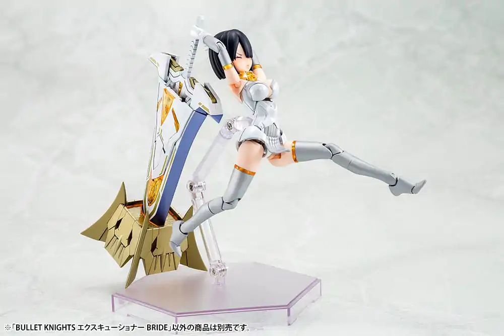 Megami Device 1/1 Bullet Knights Executioner Bride Műanyag modell készlet 19 cm termékfotó