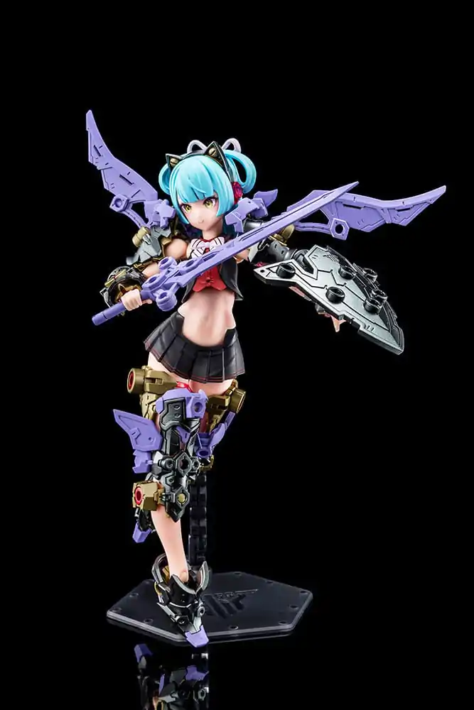 Megami Device Plastic Model Kit 1/1 Buster Doll Knight Darkness Claw 16 cm termékfotó