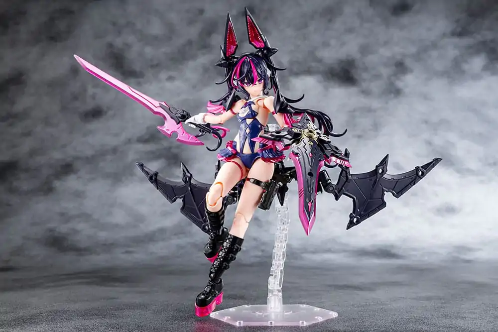 Megami Device 1/1 Desire Maiden Raider Műanyag modell készlet 18 cm  termékfotó