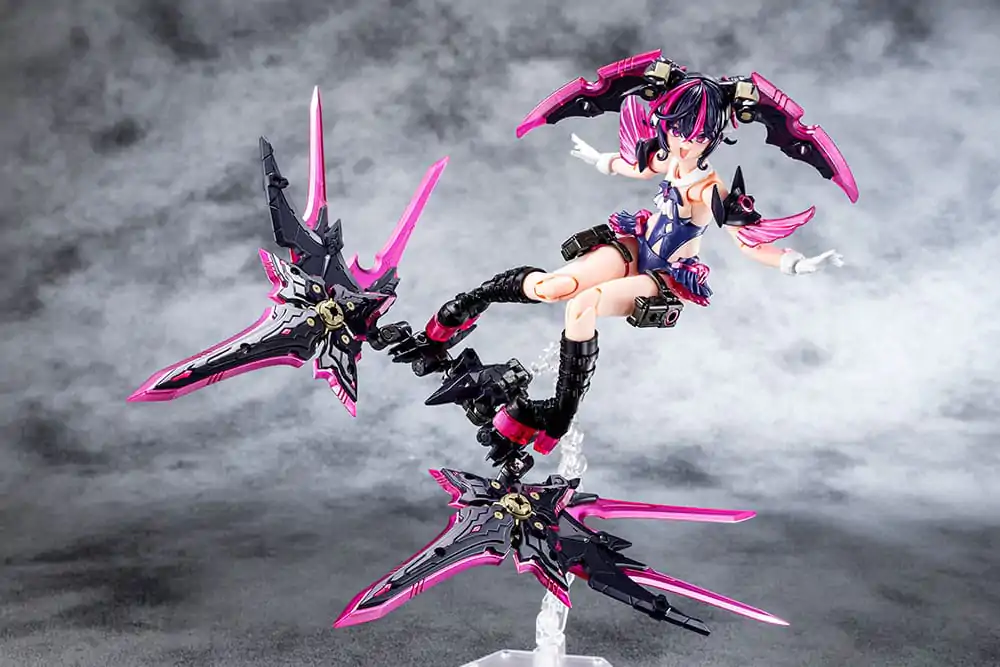 Megami Device 1/1 Desire Maiden Raider Műanyag modell készlet 18 cm  termékfotó