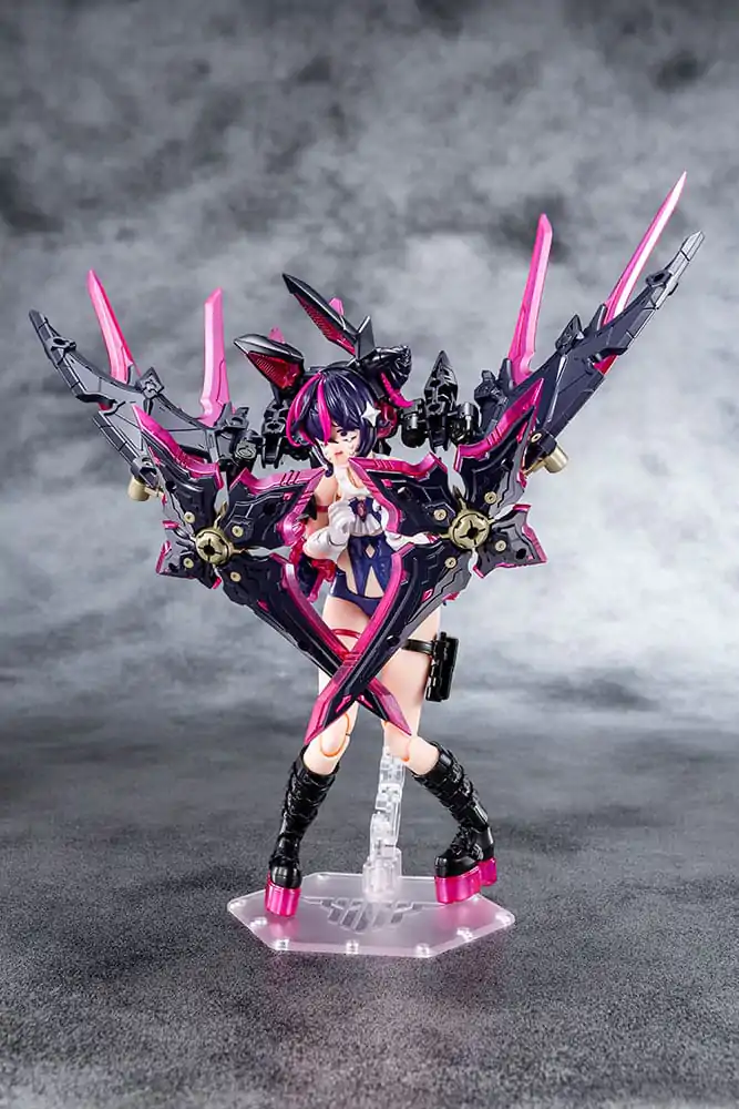 Megami Device 1/1 Desire Maiden Raider Műanyag modell készlet 18 cm  termékfotó