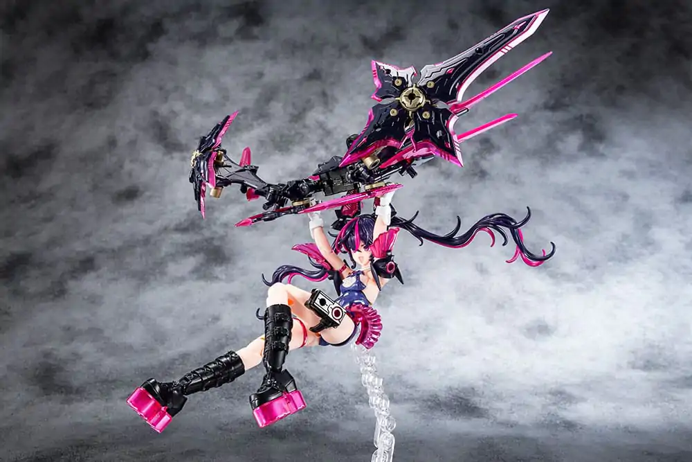 Megami Device 1/1 Desire Maiden Raider Műanyag modell készlet 18 cm  termékfotó