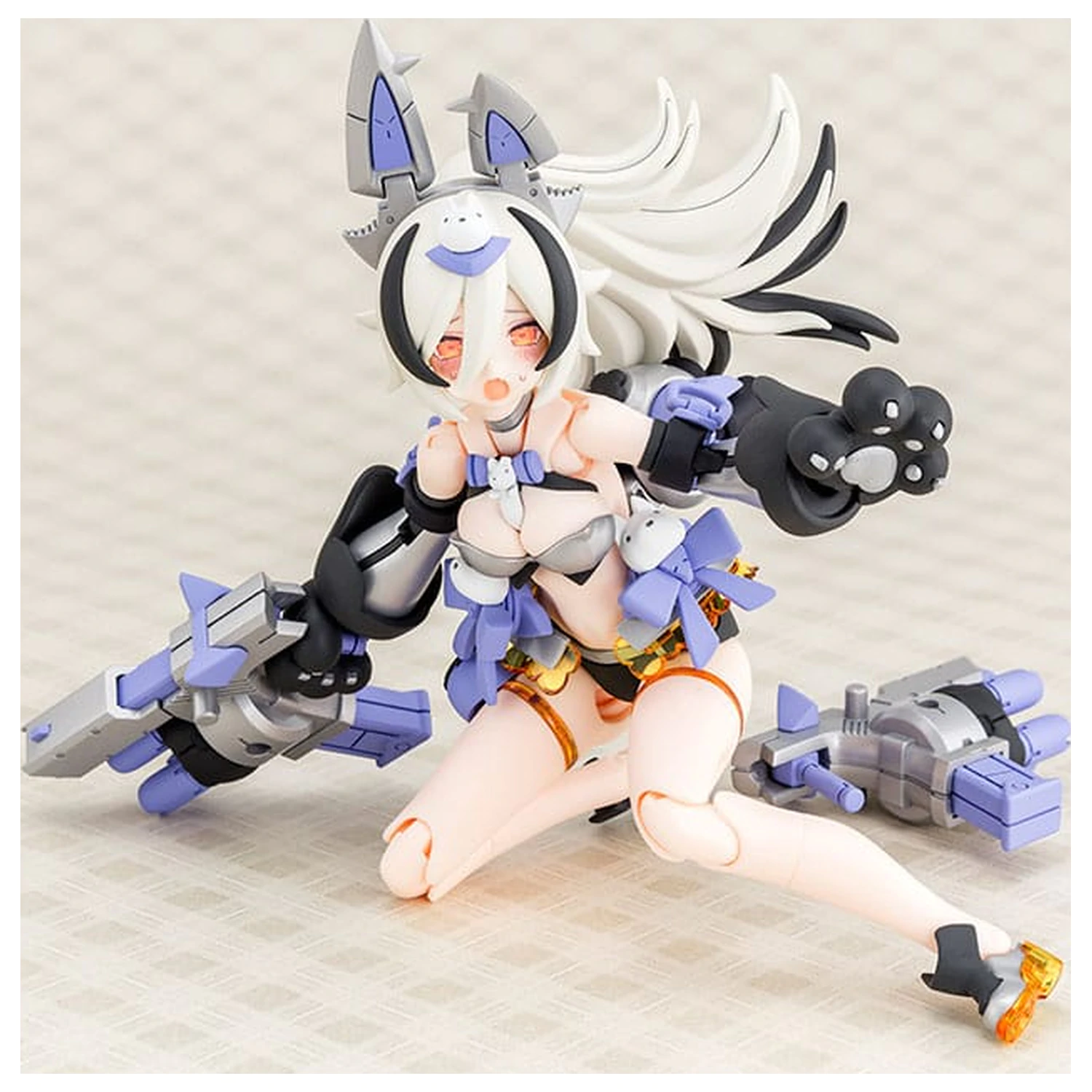 Megami Device 1/1 Puni Mofu Gin Lang Műanyag modell készlet 16 cm      termékfotó