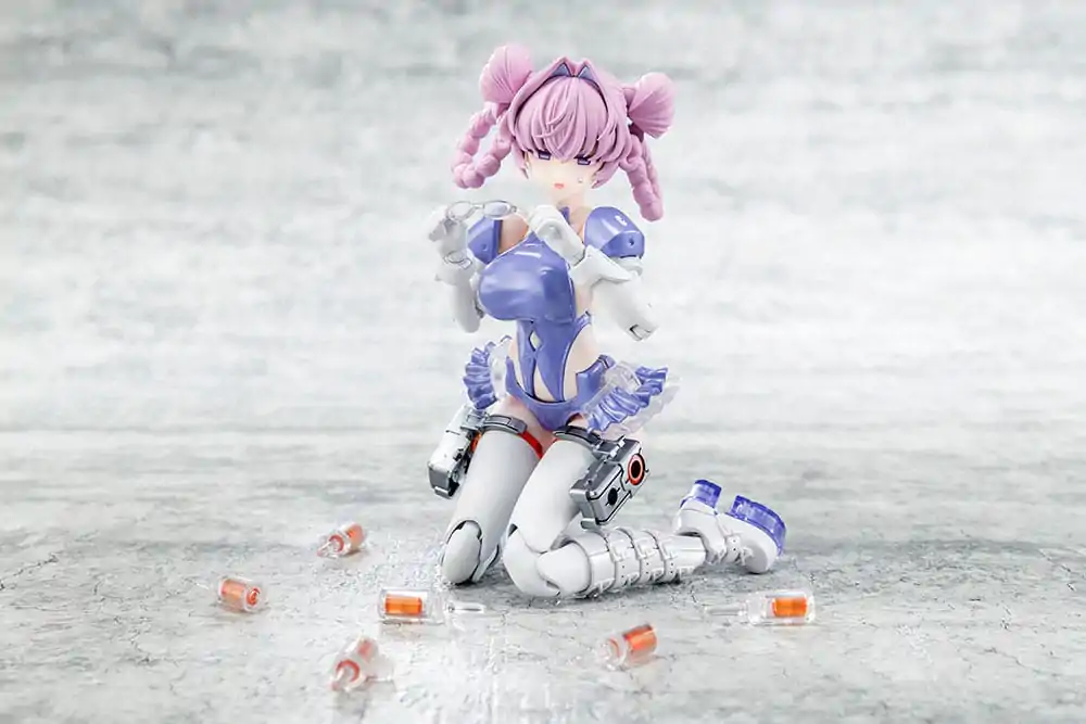 Megami Device Buster Doll Series 1/1 Desire Maiden Medic Műanyag modell készlet 14 cm  termékfotó