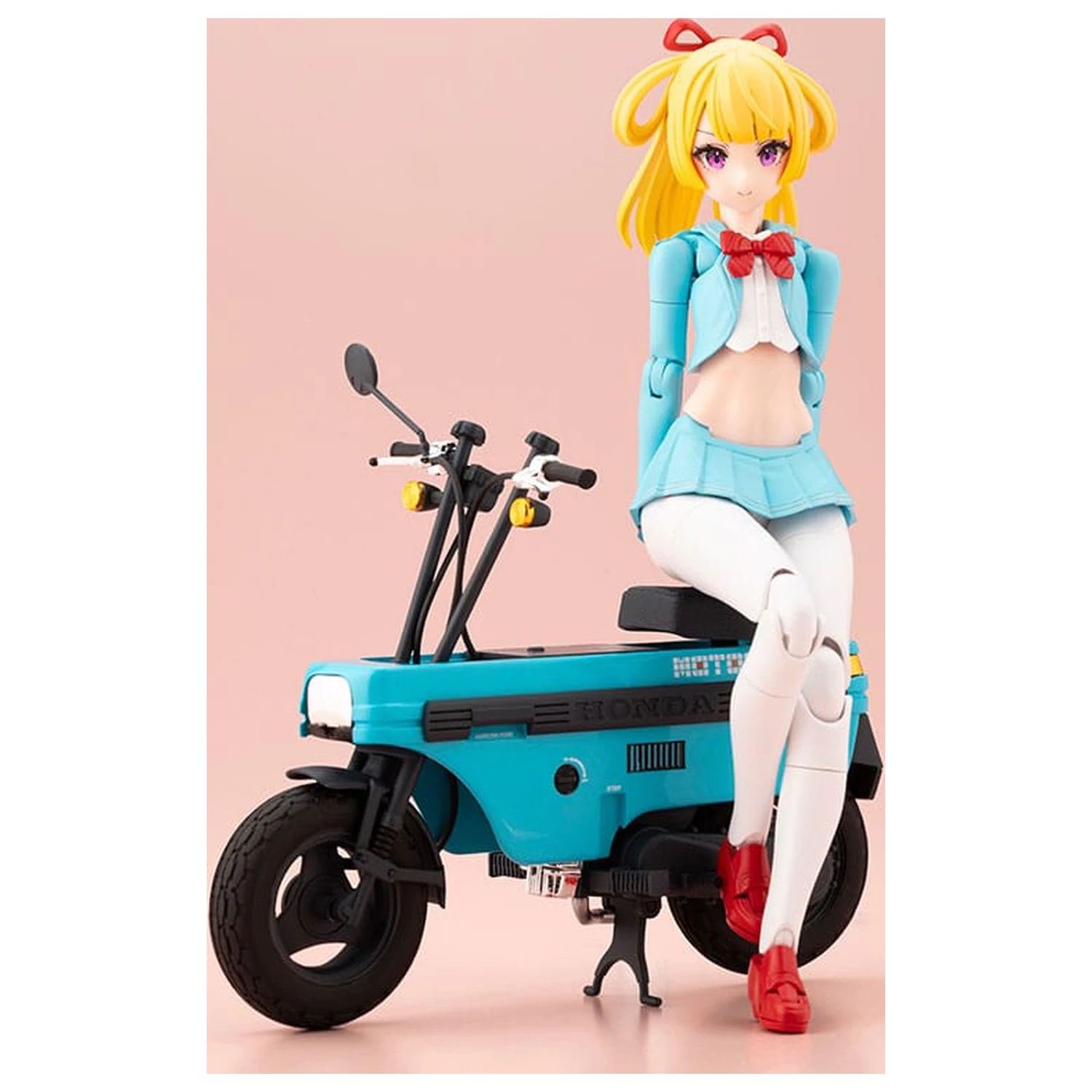 Megami Device Buster Doll Series Műanyag modell készlet 1/1 Knight Alice with Honda AB12 Motocompo 15 cm  termékfotó