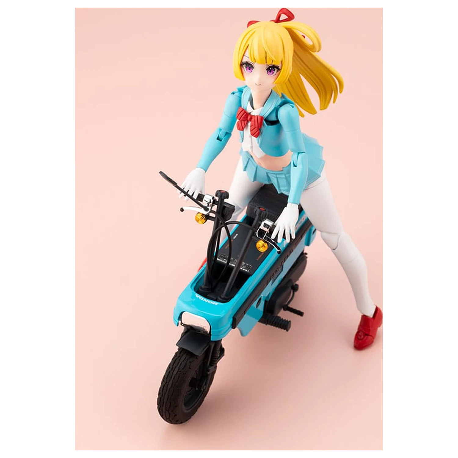 Megami Device Buster Doll Series Műanyag modell készlet 1/1 Knight Alice with Honda AB12 Motocompo 15 cm  termékfotó