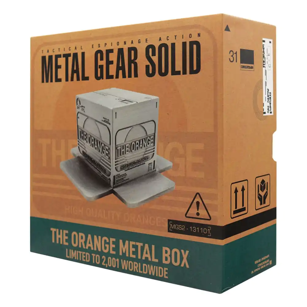 Metal Gear Solid 2 Replica Cardboard Box termékfotó