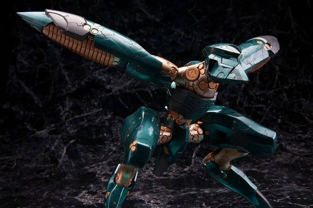 Metal Gear Solid 4 1/100 Metal Gear Ray Műanyag modell készlet 21 cm termékfotó