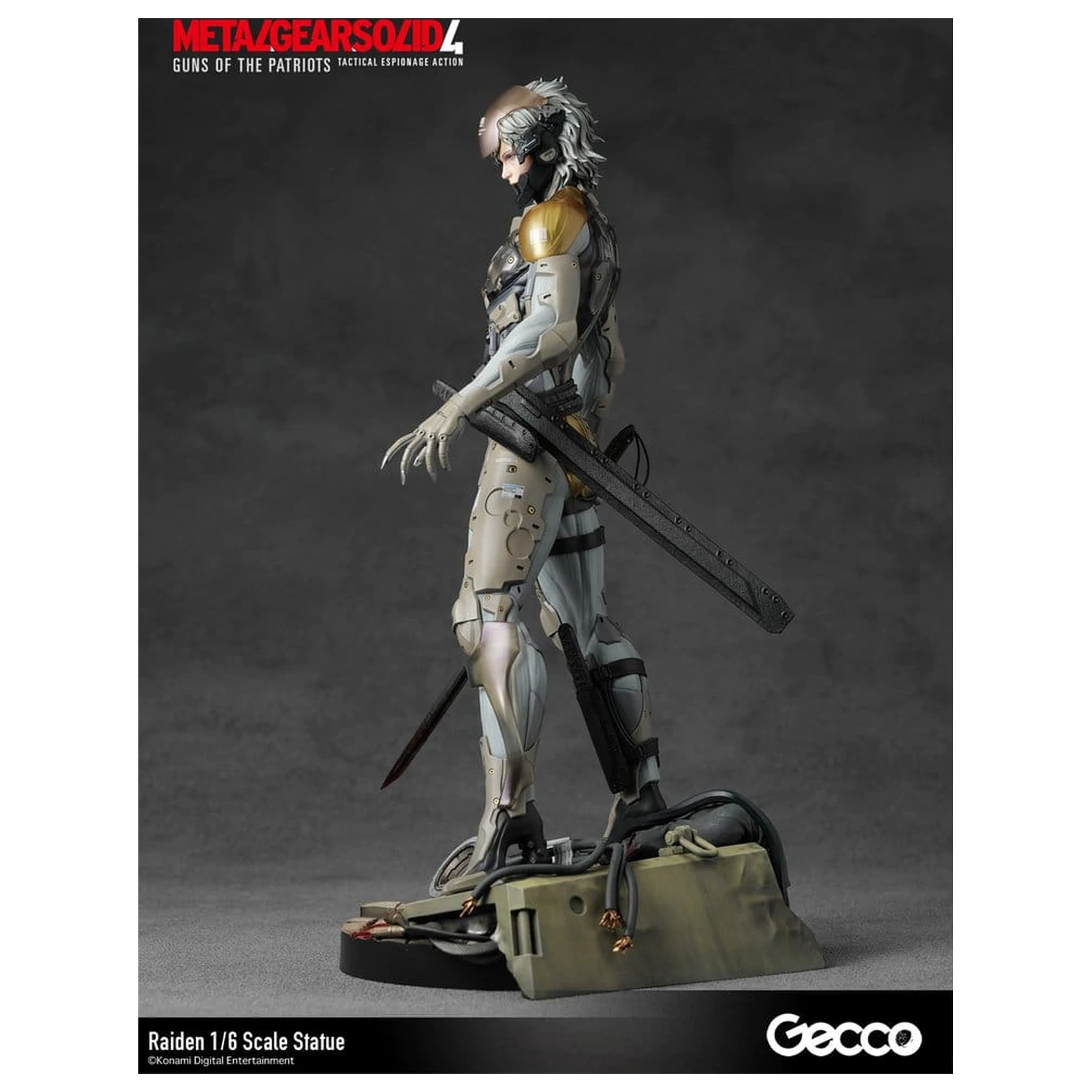 Metal Gear Solid 4 Guns of the Patriots 1/6 Raiden szobor figura 32 cm termékfotó