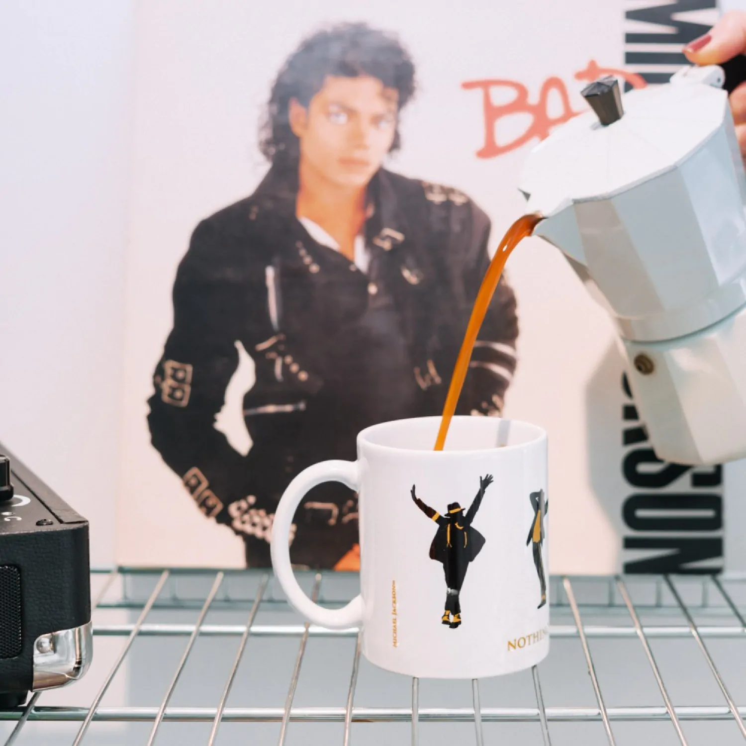 Michael Jackson Nothing is Impossible bögre 350 ml termékfotó