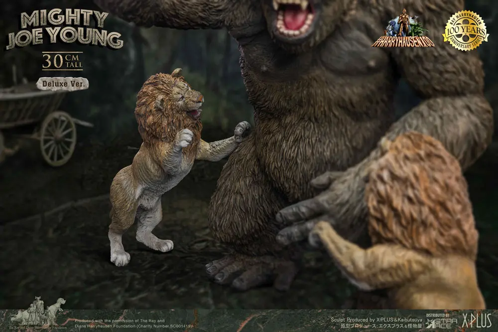 Mighty Joe Young Soft Vinyl szobor figura Joe Deluxe Version 34 cm termékfotó