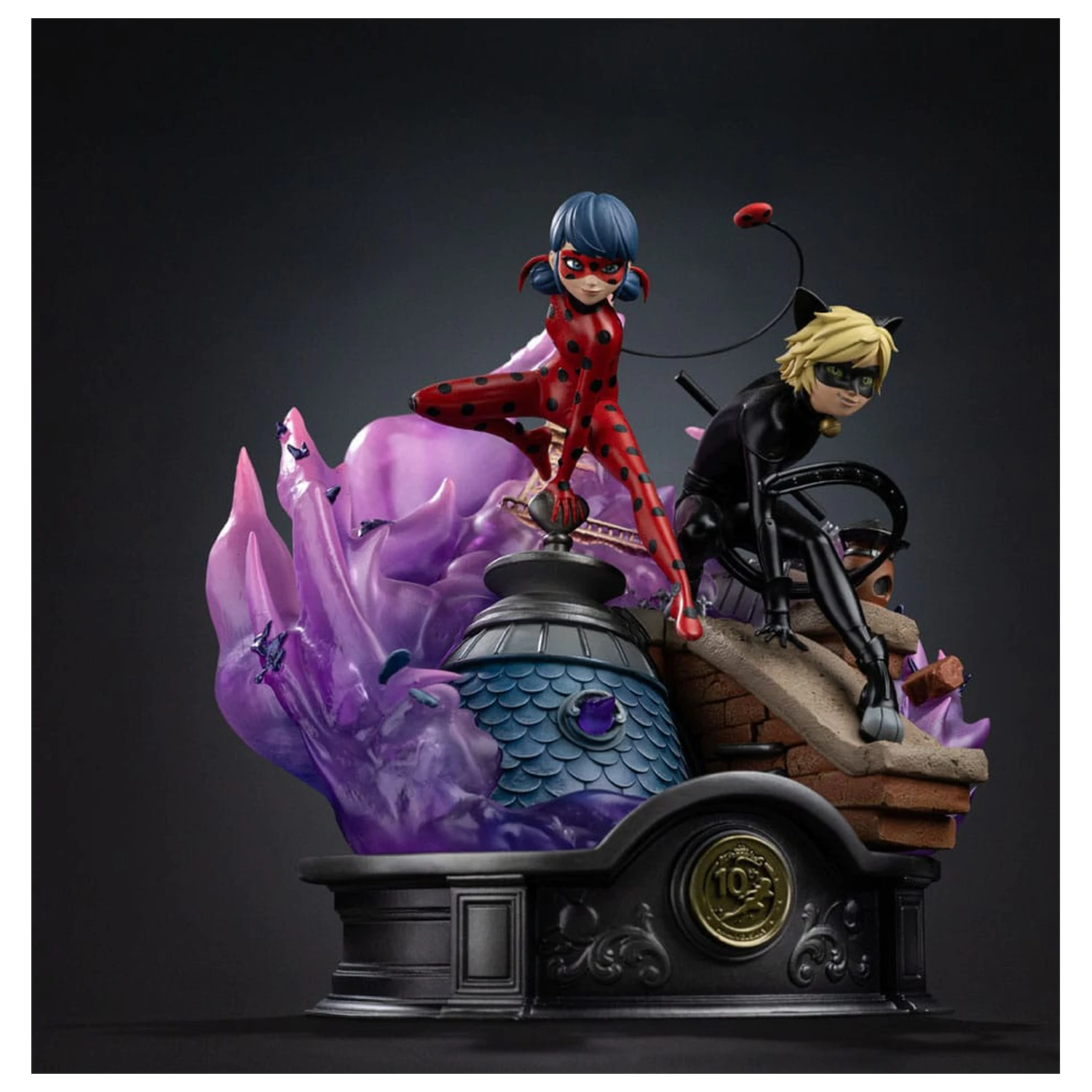 Miraculous Deluxe Art Scale 1/10 Lady Bug and Cat Noir Signed Edition szobor figura 23 cm termékfotó