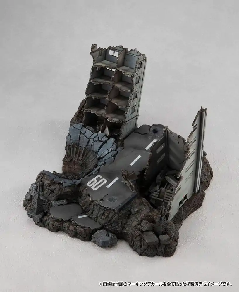 Mobile Suit Gundam Realistic Model Series Diorama G Structure GS02M The abandoned buildings in New Yark City Anyaga Color Edition termékfotó
