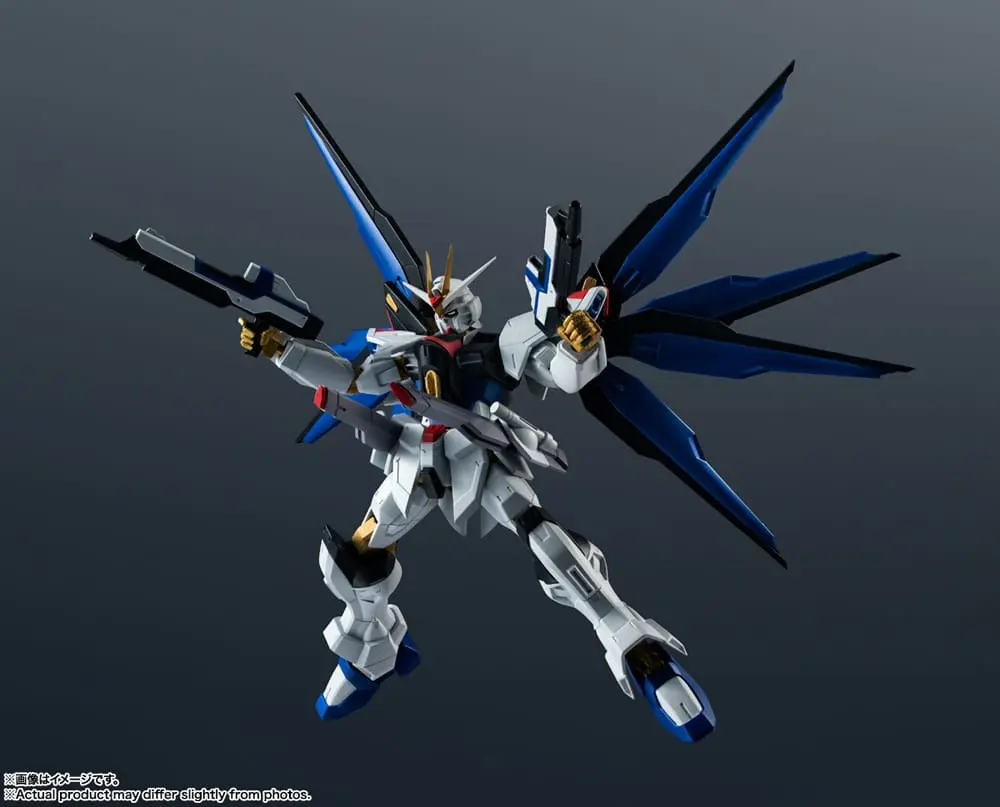 Mobile Suit Gundam SEED Destiny Robot Spirits ZGMF-X20A Strike Freedom Gundam akciófigura 15 cm termékfotó