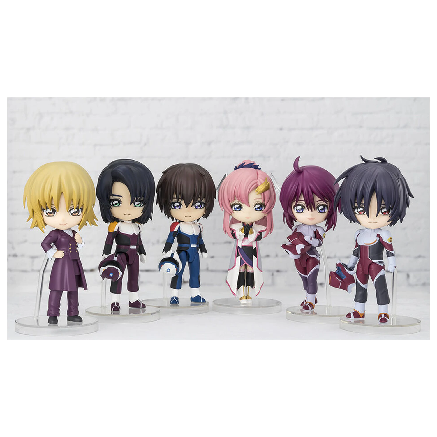 Mobile Suit Gundam SEED Freedom Figuarts mini Shinn Asuka figura 9cm termékfotó