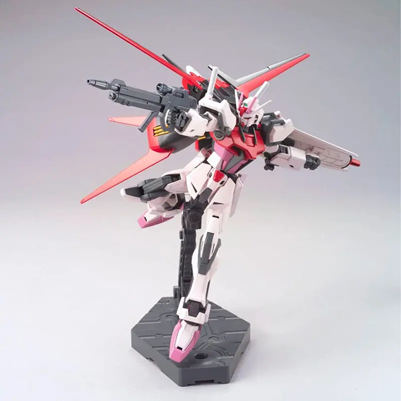 Mobile Suit Gundam SEED MBF-02 Strike Rouge modell készlet figura 13cm termékfotó