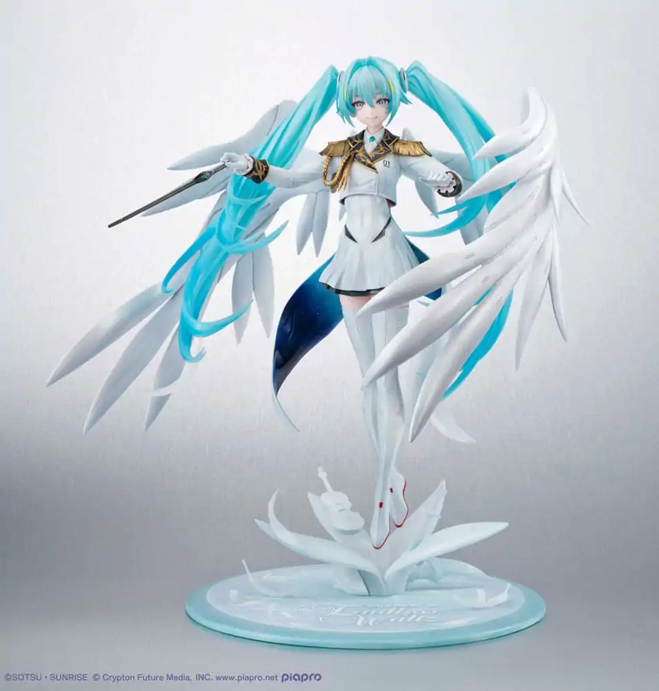 Mobile Suit Gundam x Hatsune Miku Lucrea Hatsune Miku x Wing Gundam Zero EW 45th Anniversary PVC szobor figura 27 cm     termékfotó