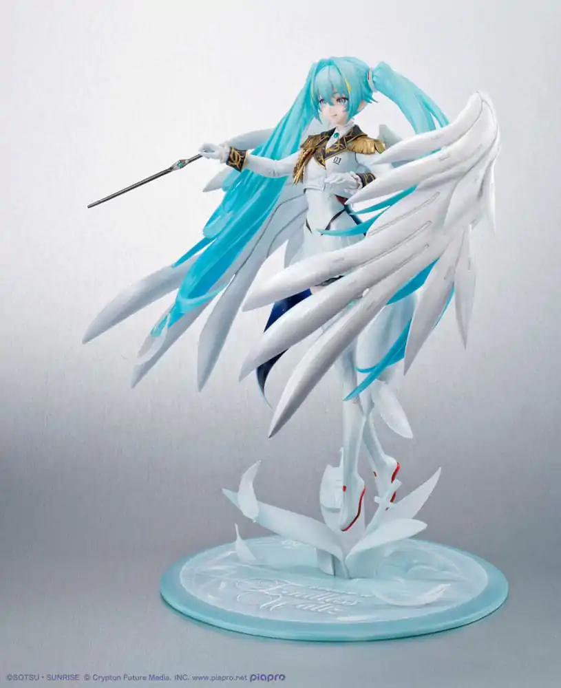 Mobile Suit Gundam x Hatsune Miku Lucrea Hatsune Miku x Wing Gundam Zero EW 45th Anniversary PVC szobor figura 27 cm     termékfotó