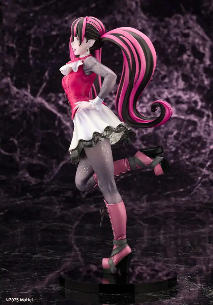 Monster High Bishoujo 1/7 Draculaura PVC szobor figura 26 cm termékfotó