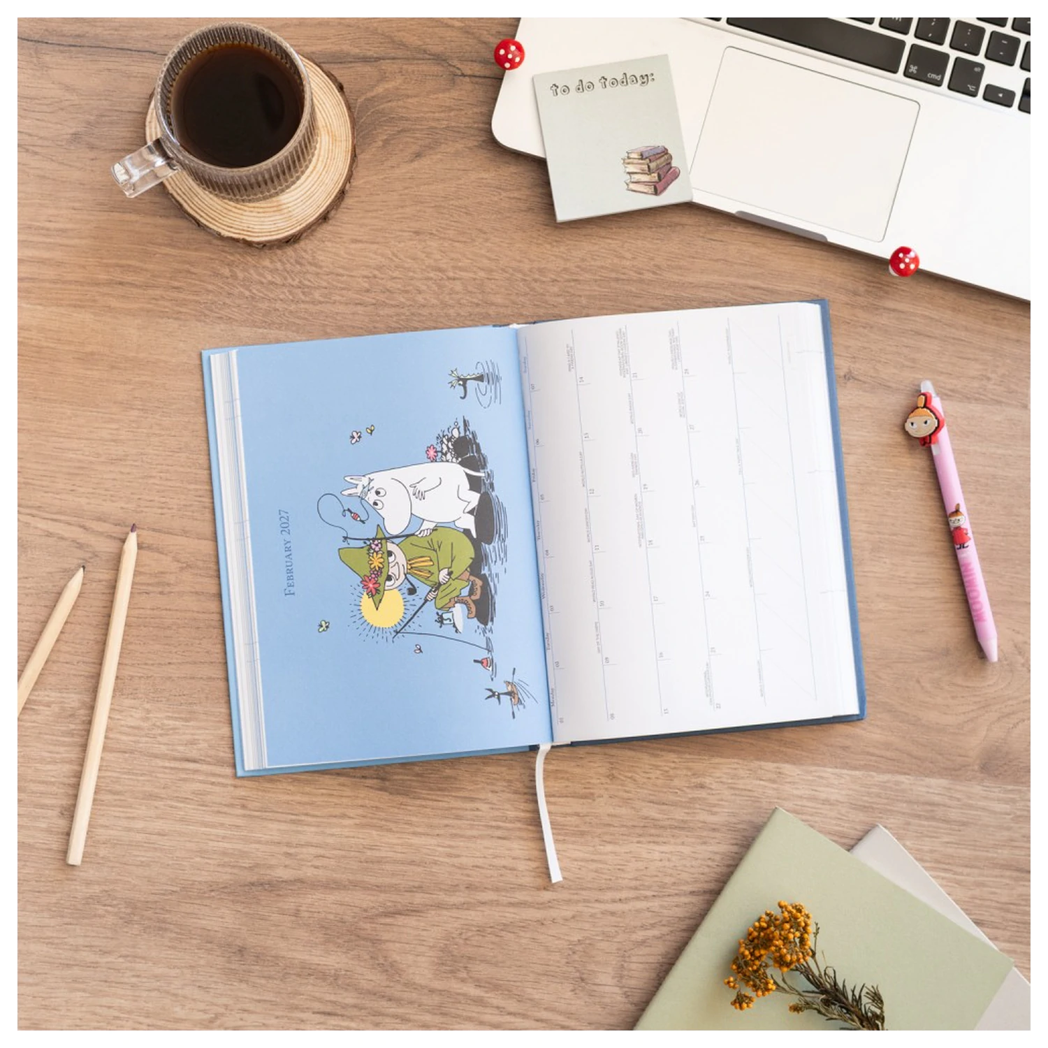 Moomin 2026/27 A5 Angol nyelvű határidőnapló  termékfotó