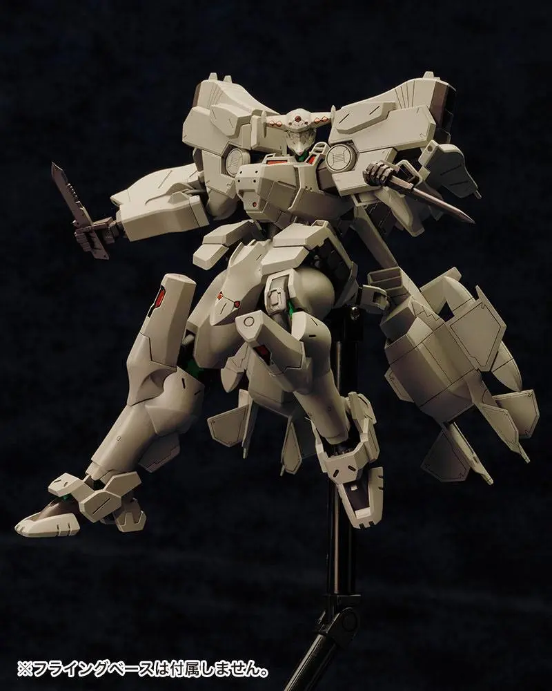 Muv-Luv Alternative 1/144 F-15 ACTV Active Eagle Műanyag modell készlet 14 cm termékfotó