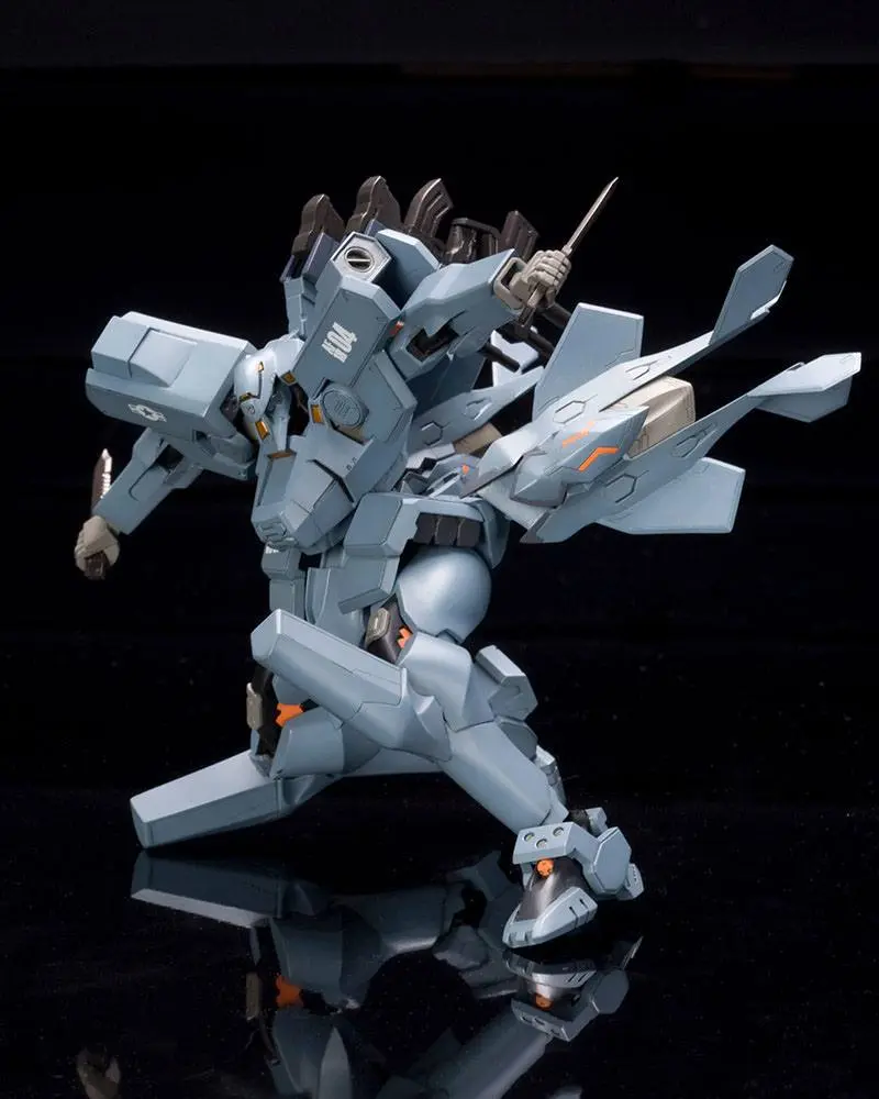 Muv-Luv Alternative 1/144 F-15E Strike Eagle Műanyag modell készlet 14 cm termékfotó
