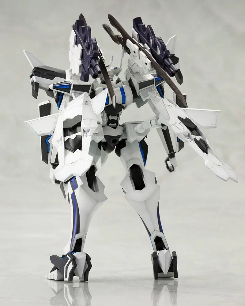 Muv-Luv Alternative 1/144 Shiranui 2nd Phase 2 Yuya Bridges Ki Műanyag modell készlet 14 cm termékfotó
