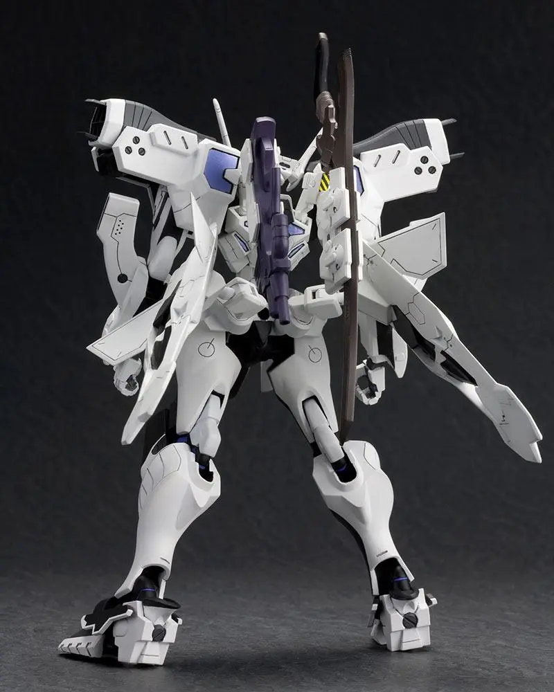 Muv-Luv Alternative 1/144 Shiranui Second YuYa Bridges Ki Plastic modell készlet 14 cm termékfotó