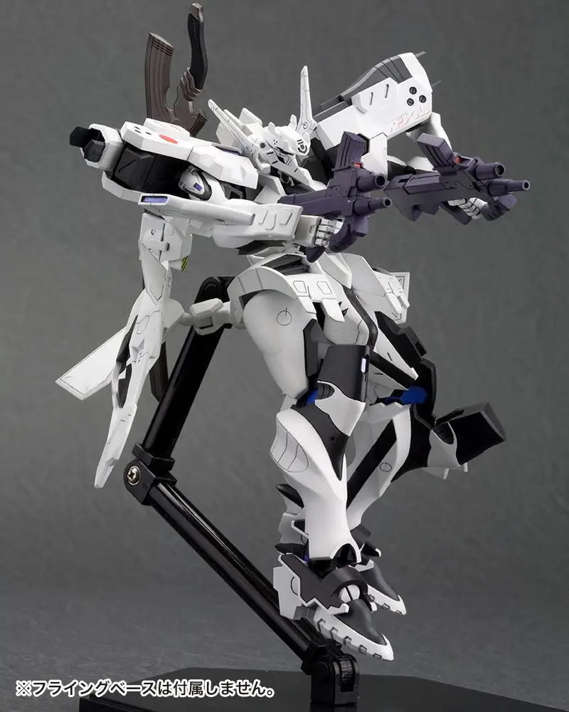 Muv-Luv Alternative 1/144 Shiranui Second YuYa Bridges Ki Plastic modell készlet 14 cm termékfotó