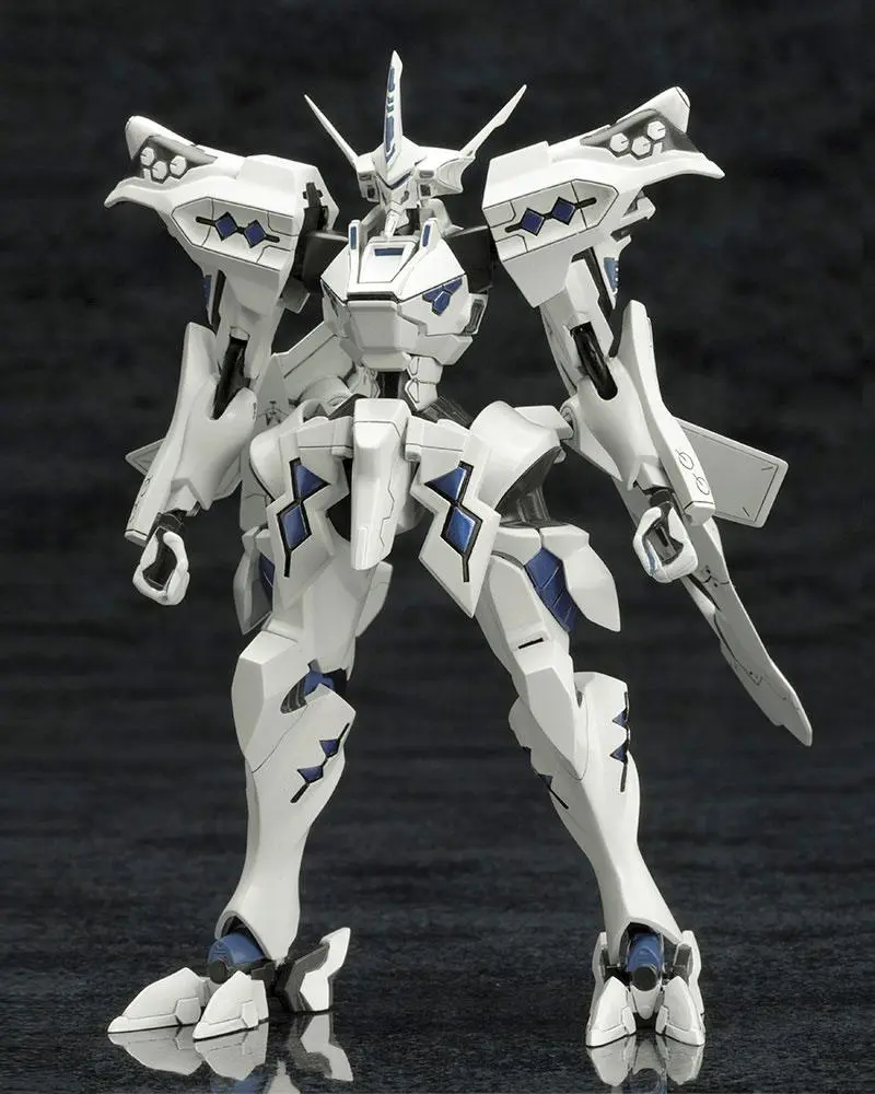 Muv-Luv Alternative 1/144 Takemikaduchi Type-00A Palstic modell készlet 14 cm termékfotó